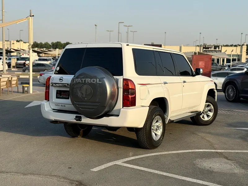 نيسان باترول سفاري 2024